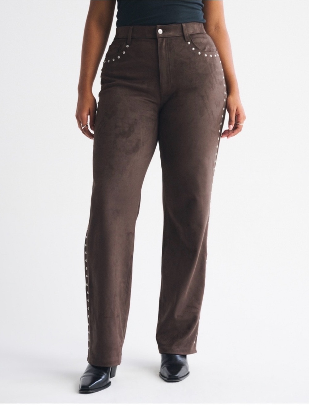 Abercrombie & Fitch Curve Love High Rise 90s Relaxed
Vegan Suede Pant